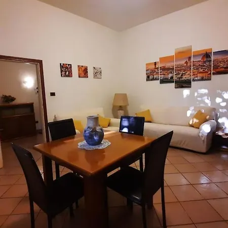 Tuscan Charm Spacious Florence アパート