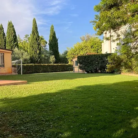 Tuscan Charm Spacious Florence アパート カンピ・ビセンツィオ